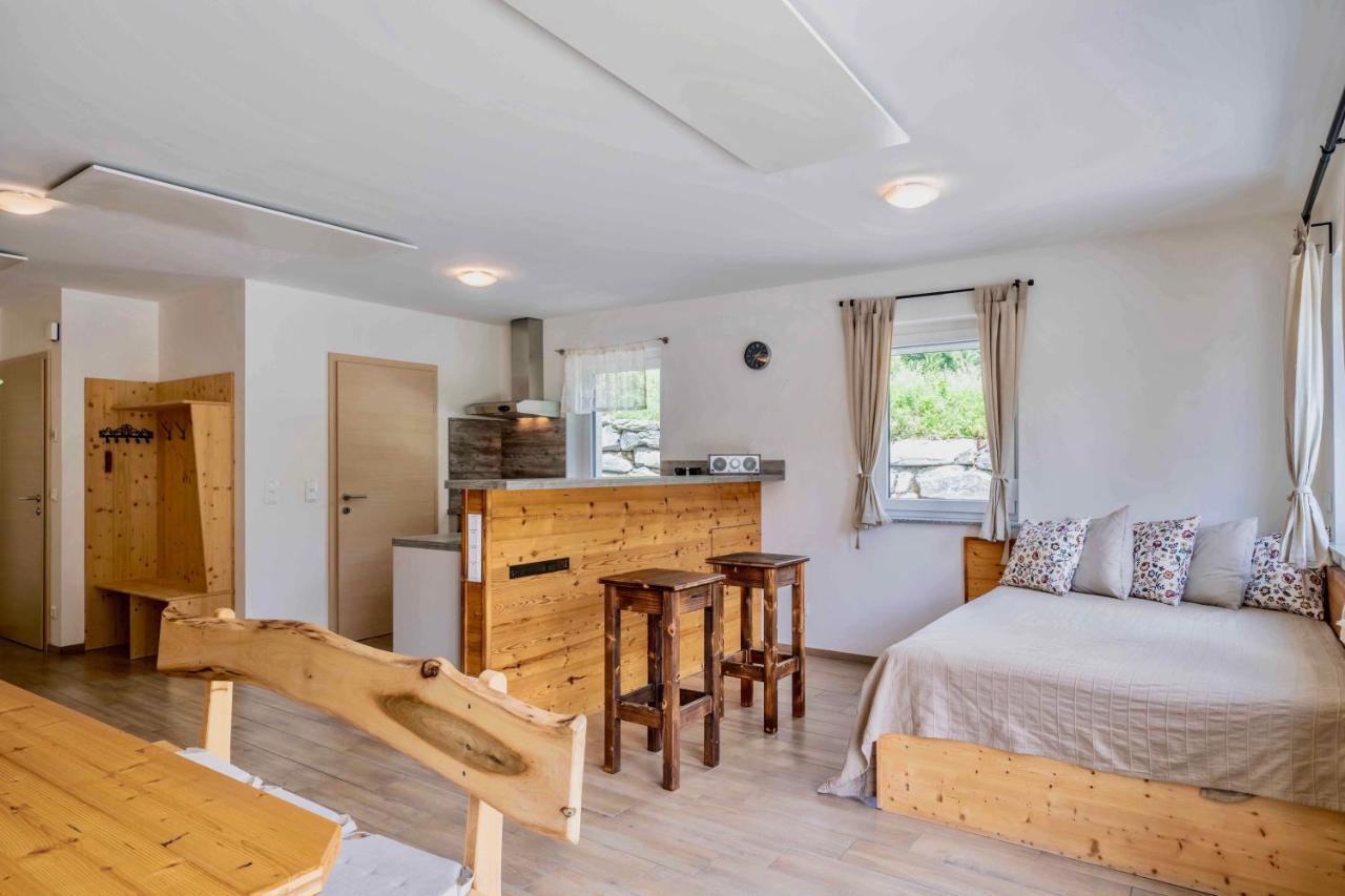 1Schoenes Ferienhaus Im Sonnigen Kaernten Döbriach Exterior foto
